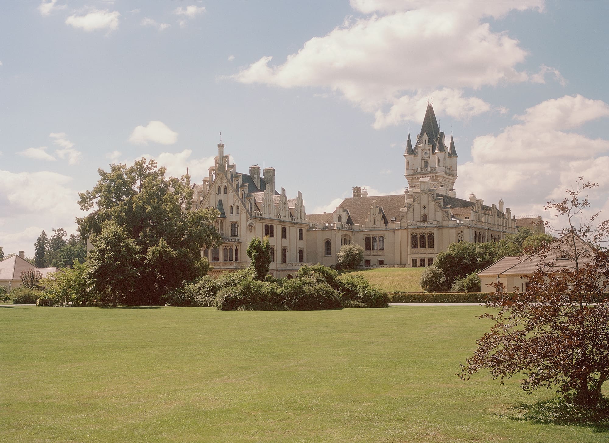 Frontansicht Schloss Grafenegg
