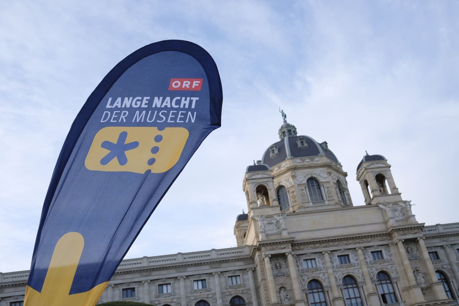Sicht auf das Kunsthistorische oder Naturhistorische Museum bei der Langen Nacht der Museen