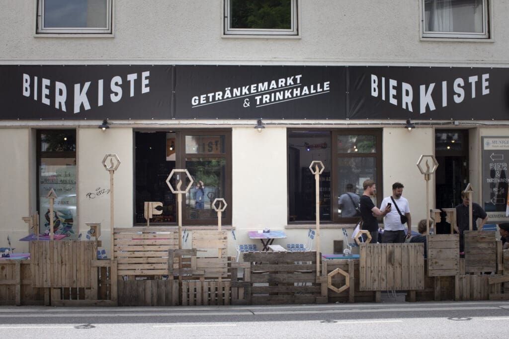 Bierlokal in München von außen