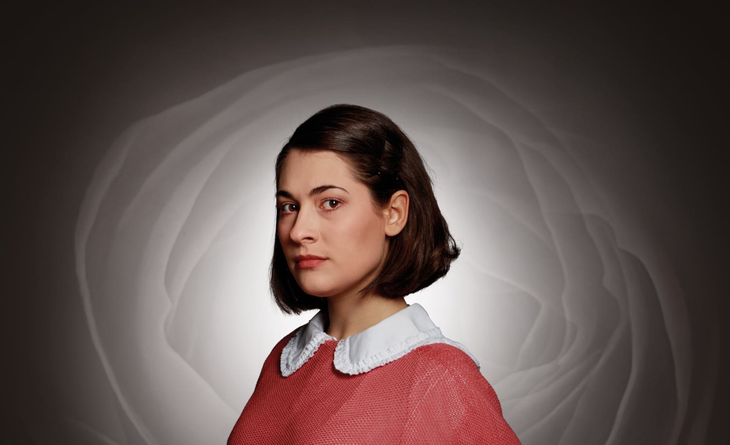 Sujet Sophie Scholl teatro, Mädchen in rotem Pullover