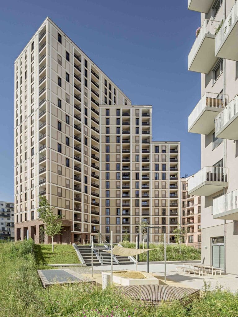 ÖVW-Wohnbau: Hochhaus Nordbahnstraße 37-41, 1020 Wien © ÖVW