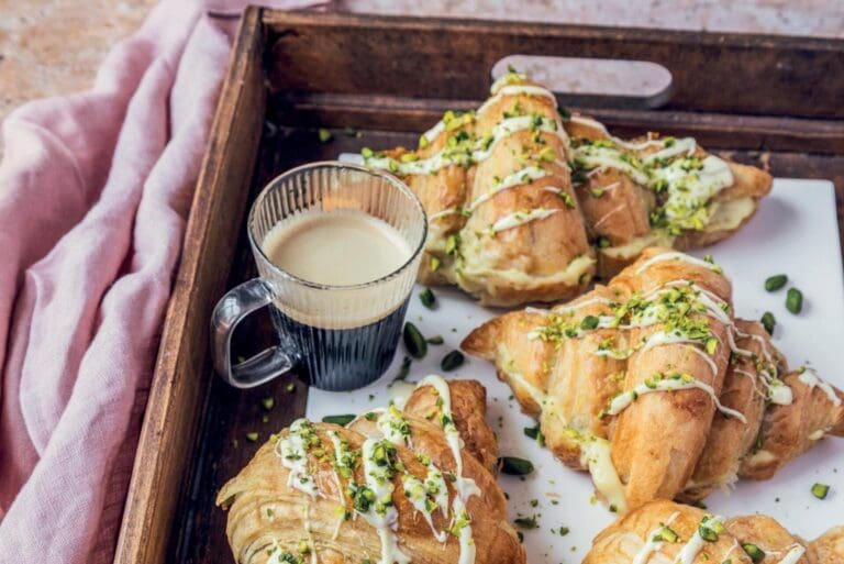 Croissants mit Pistazienfüllung aus Italien