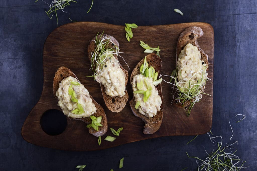 Heringsschmaus: Brothers mit veganem Aufstrich