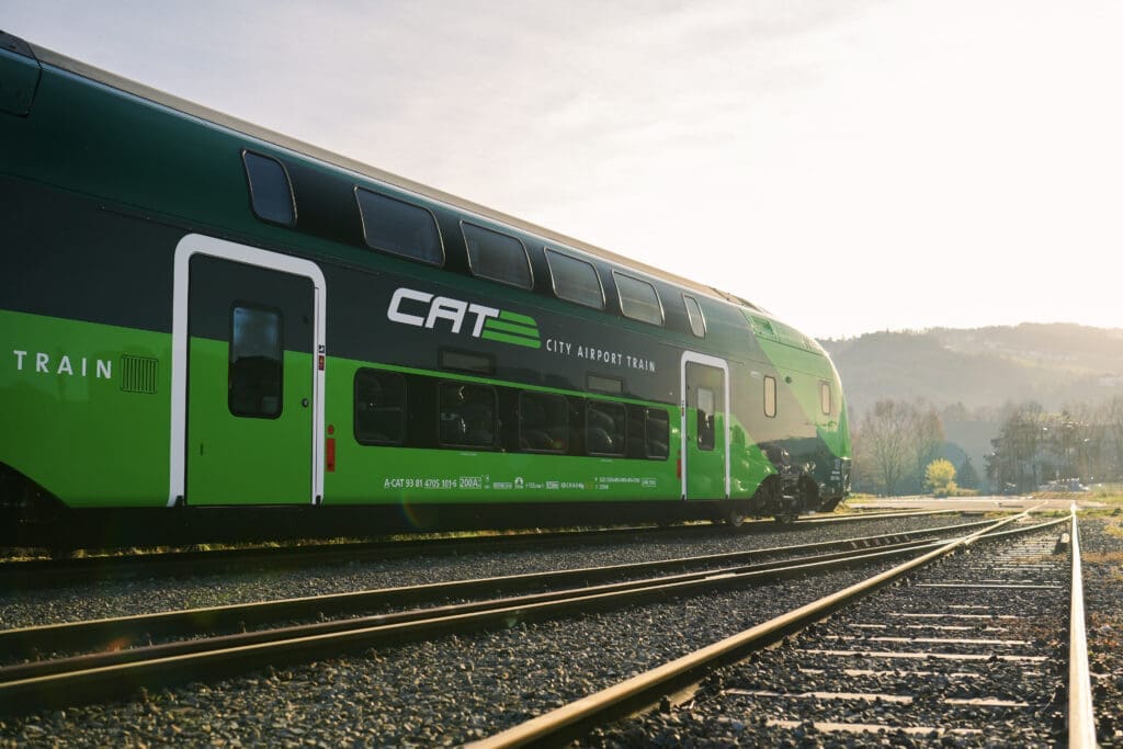 CAT ab 2027 mit neuen Zügen auf Schiene