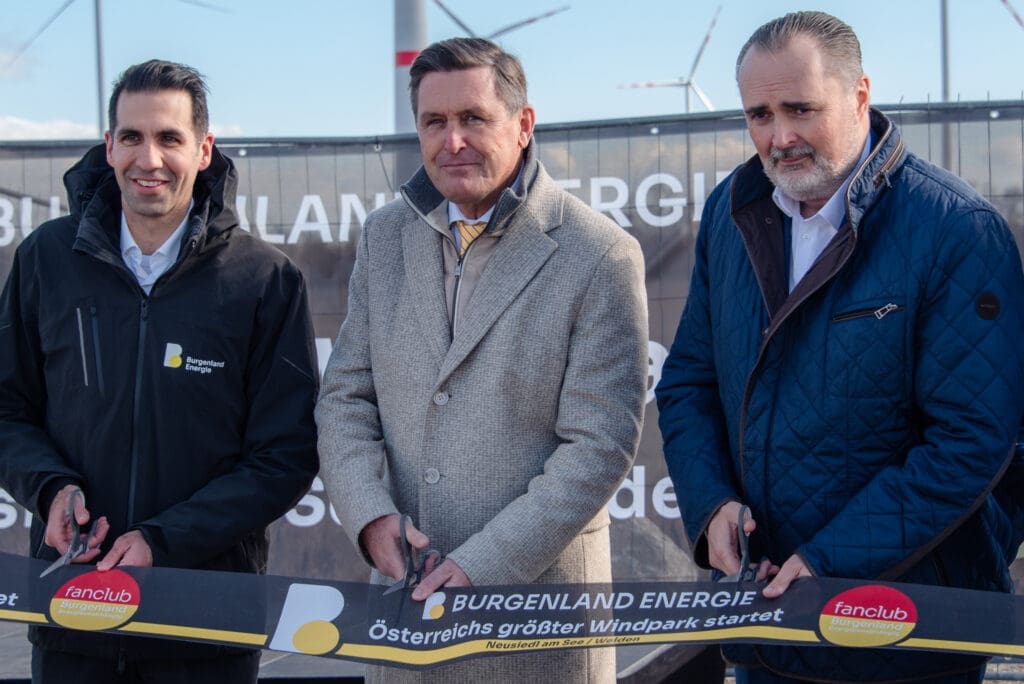 Adult, Female, Male, Man, Person, Woman, PK