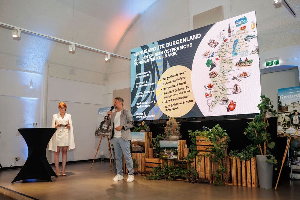 Burgenland Tourismus-CMO Kurt Kaiser stellte im Rahmen von „Burgenlands Best 2026“ die neue Genussroute vor, die ausgewählte kulinarische Betriebe, regionale Produzent:innen und besondere Genusserlebnisse im Burgenland miteinander verbindet.